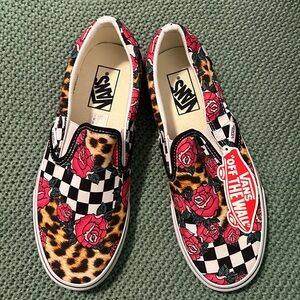NWT Women’s Vans Shoes, size 9